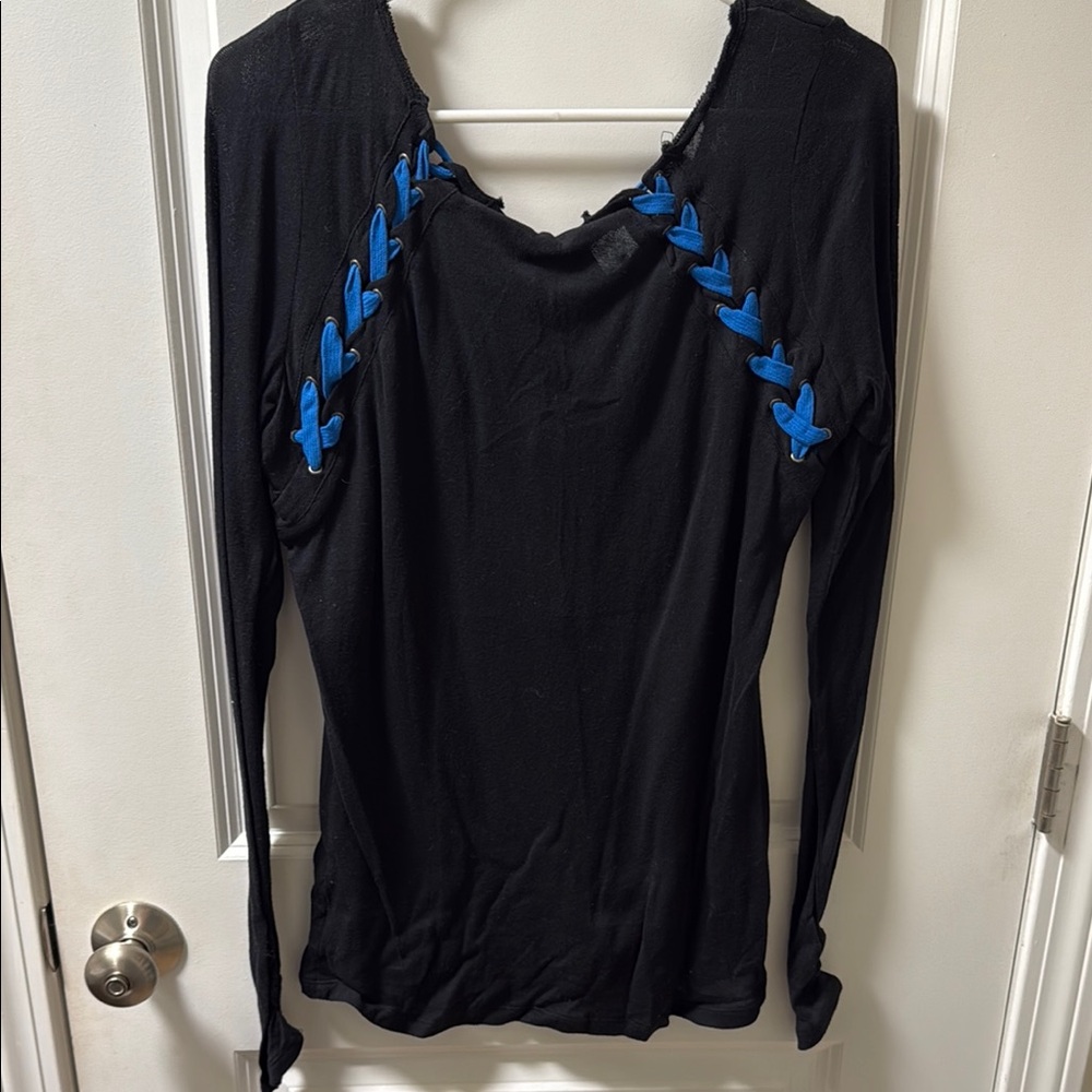 Fitted Black Long Sleeve Top with Royal Blue Accent